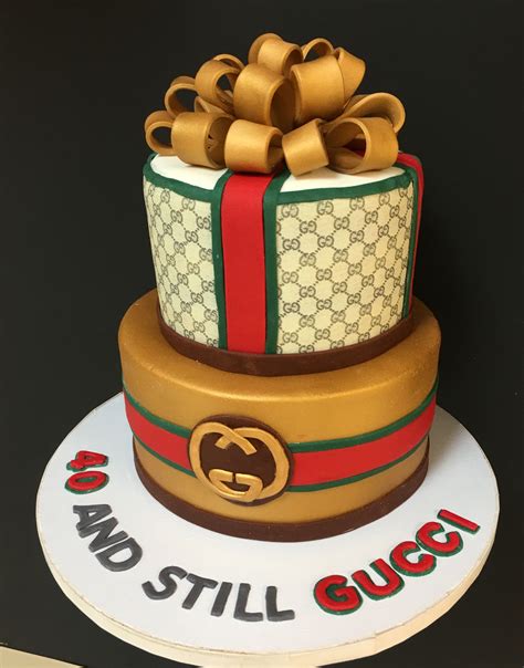 gucci fondant cake ideas